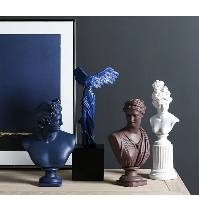 Venus de Milo Bust Sculpture