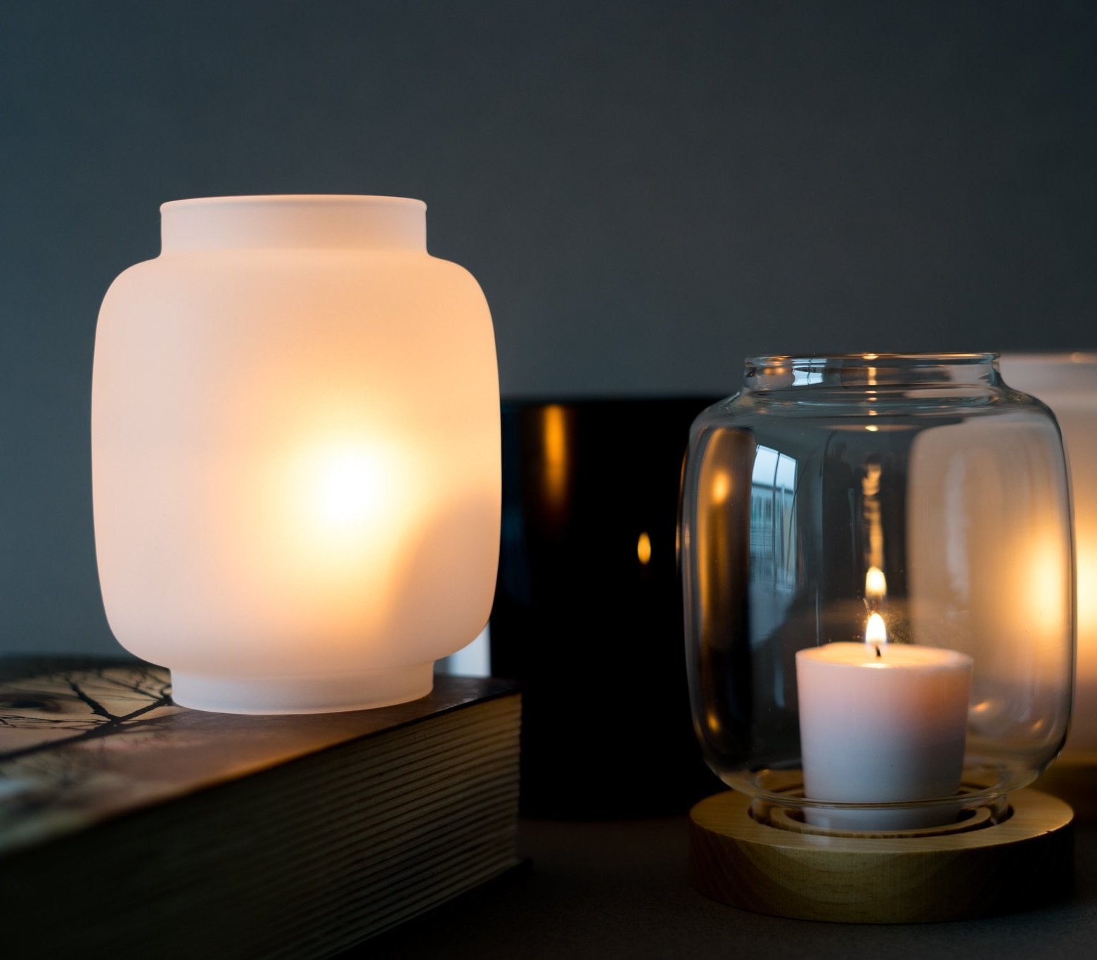 Modern Glass Candle Holder With Wood Base