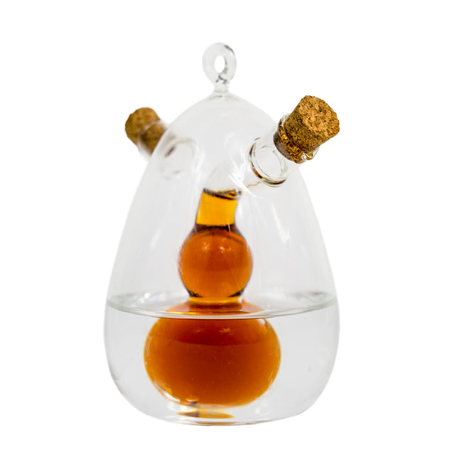 playful and interesting cruet, oil dispenser