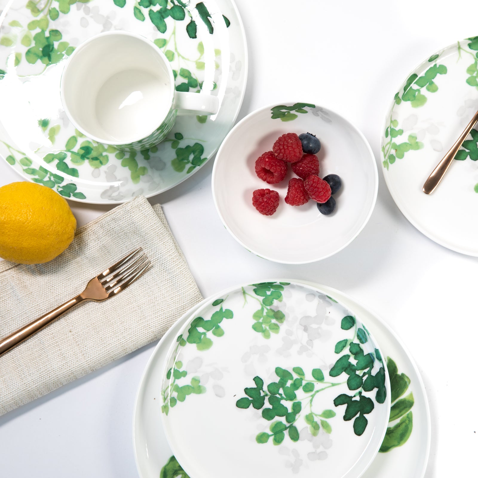 Green Foliage Gourmet Porcelain Collection